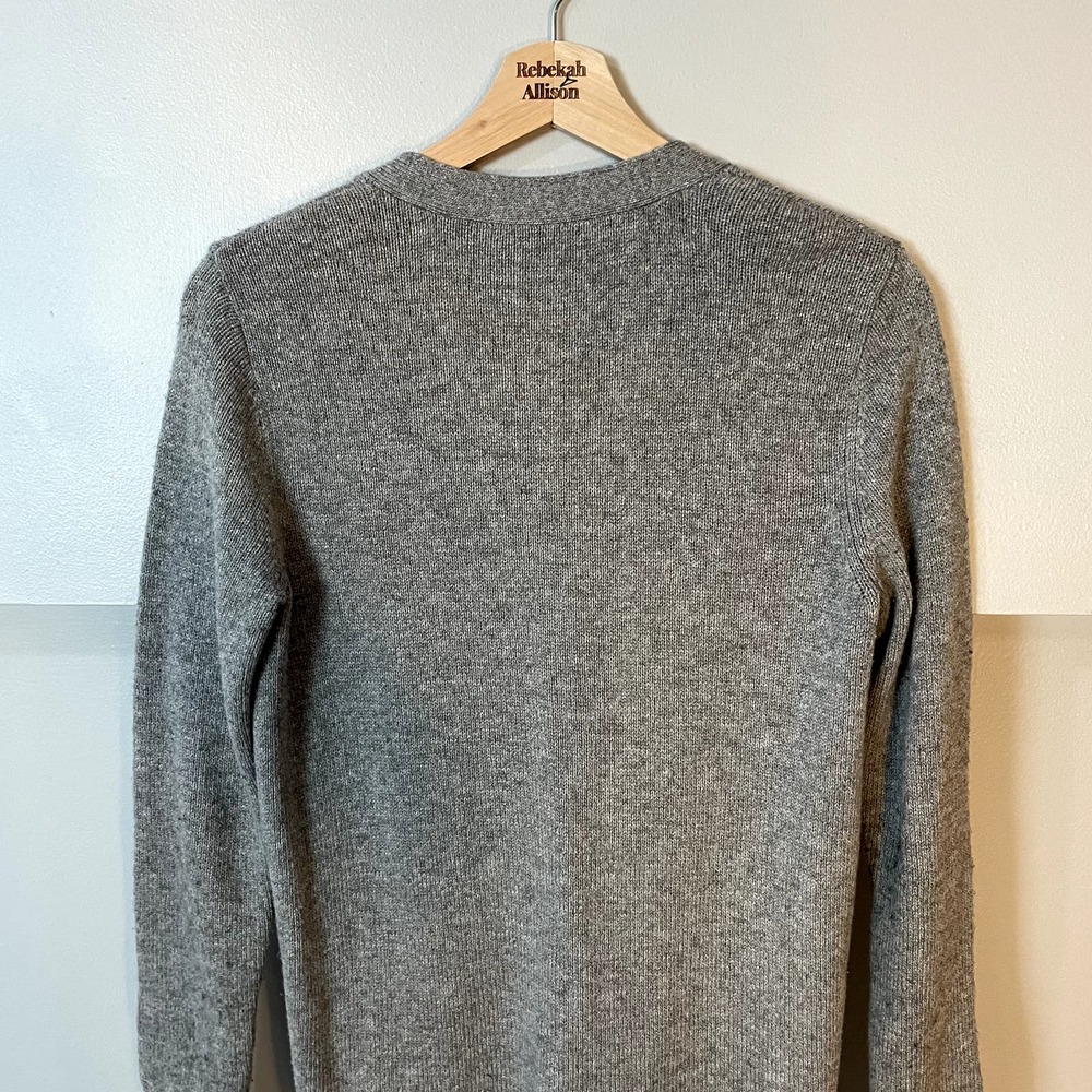 Tory Burch Wool & Cashmere Blend V-Neck Cardigan Sweater in Gray Size XXS - Picture 12 of 13